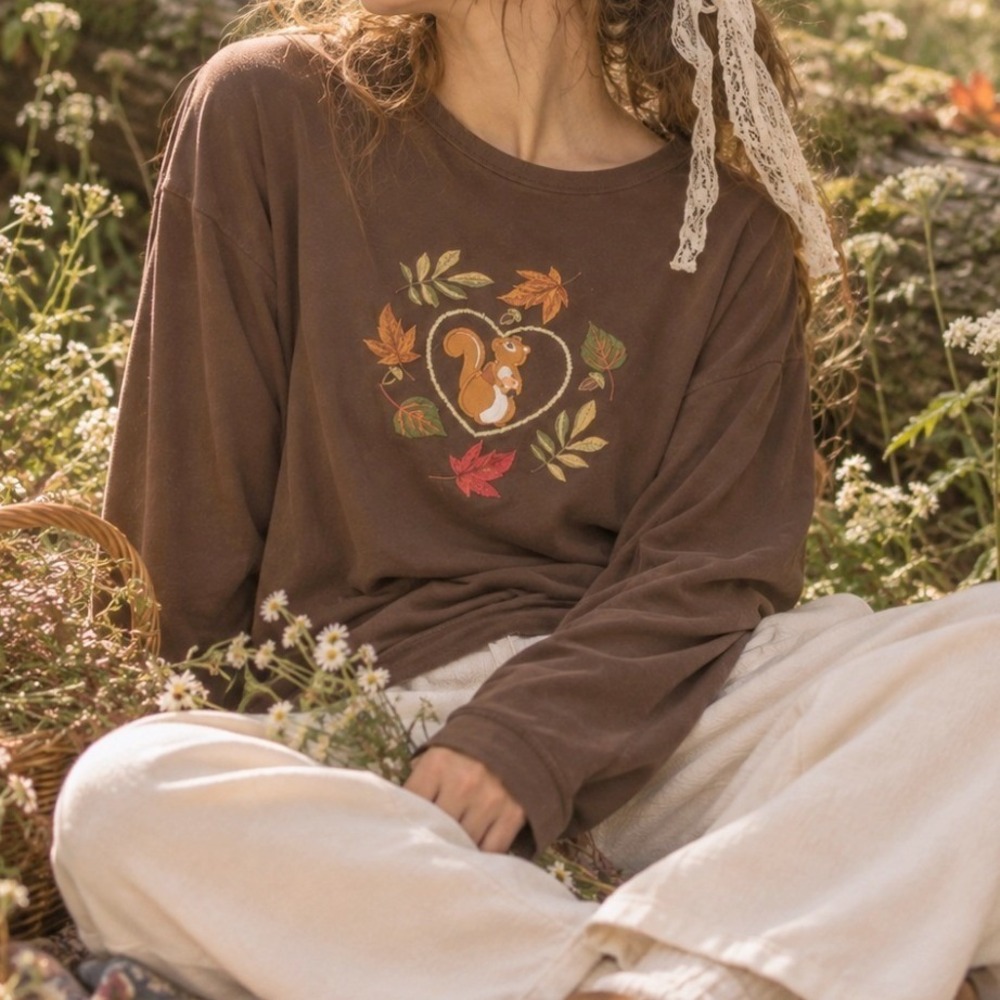 Vintage Squirrel Shirt Embroidered Fall Leaves 1X Brown Nature Earthy Outdoors